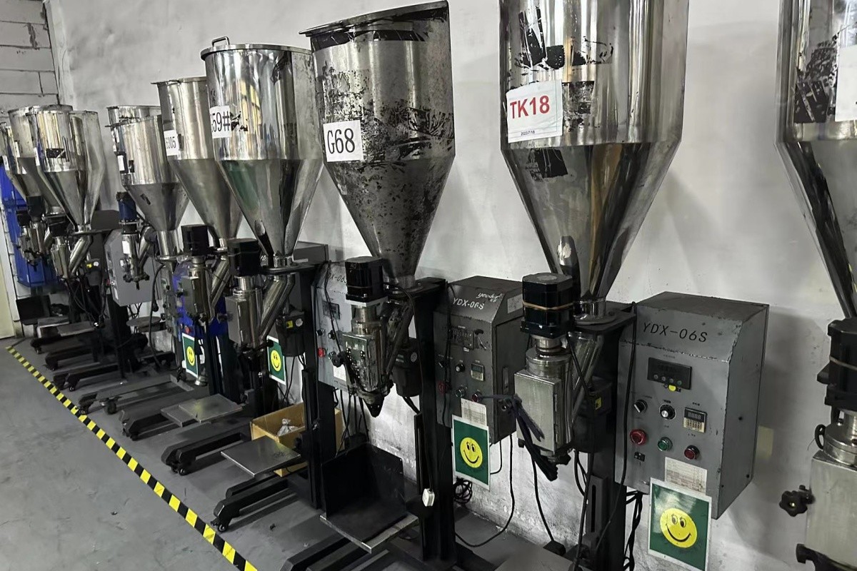 Atelier de remplissage de cartouches de toner